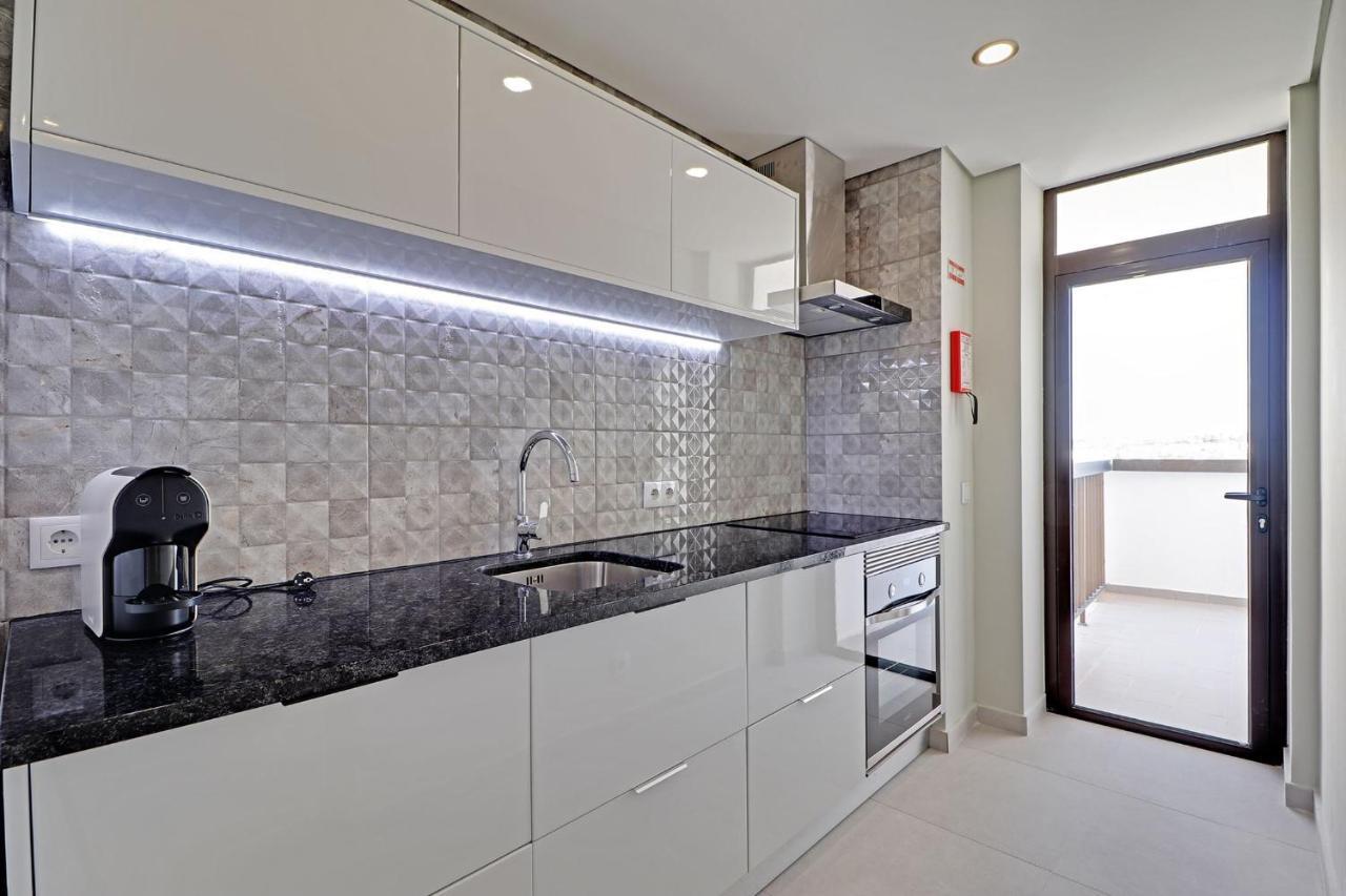 Armacao De Pera Ocean View By Homing Lägenhet Exteriör bild